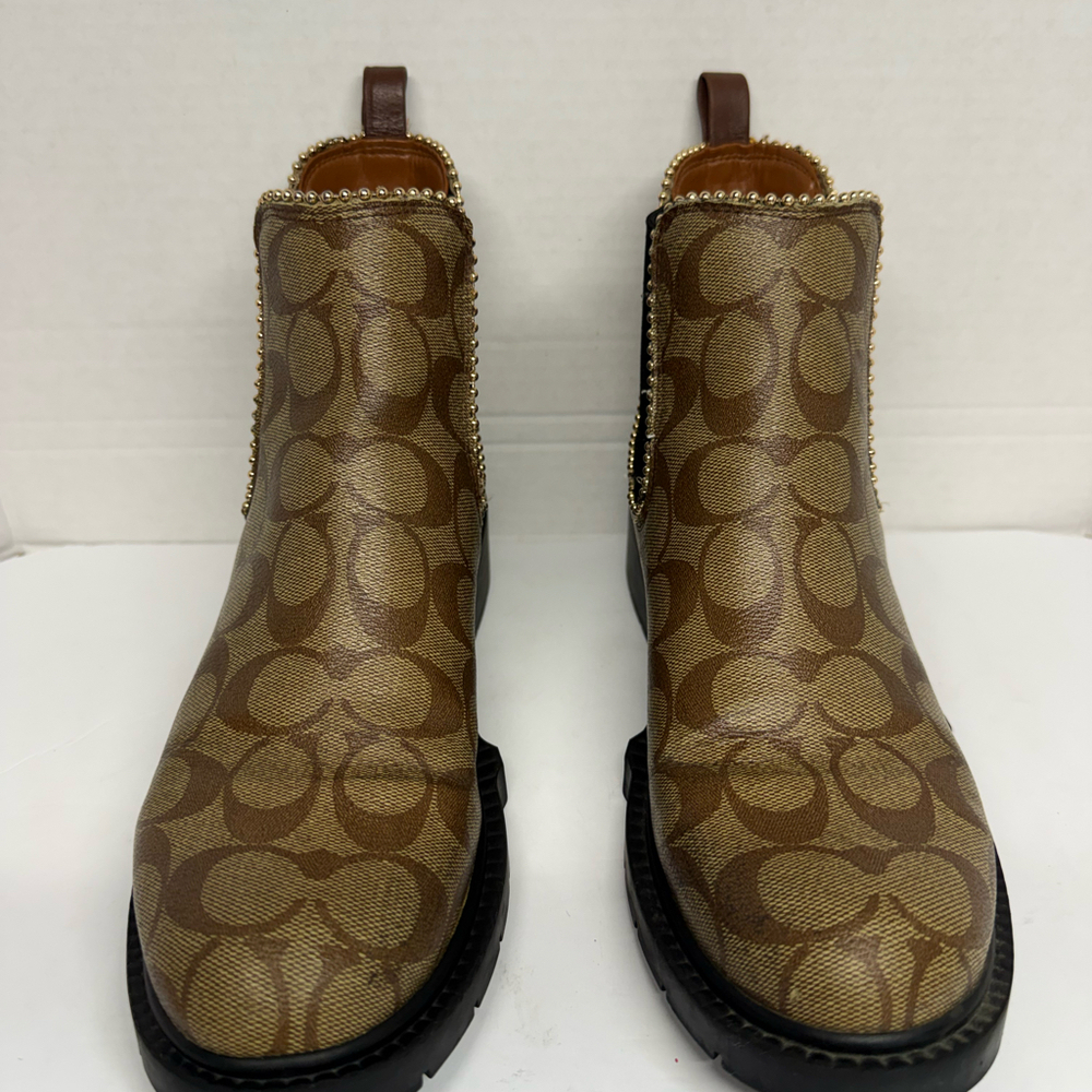 Coach Levy Chelsea Boots Signature Canvas Khaki Black Lug Sole CC781 Sz 8B
